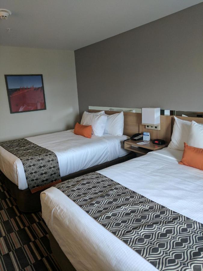 Microtel Inn & Suites By Wyndham קלריון מראה חיצוני תמונה