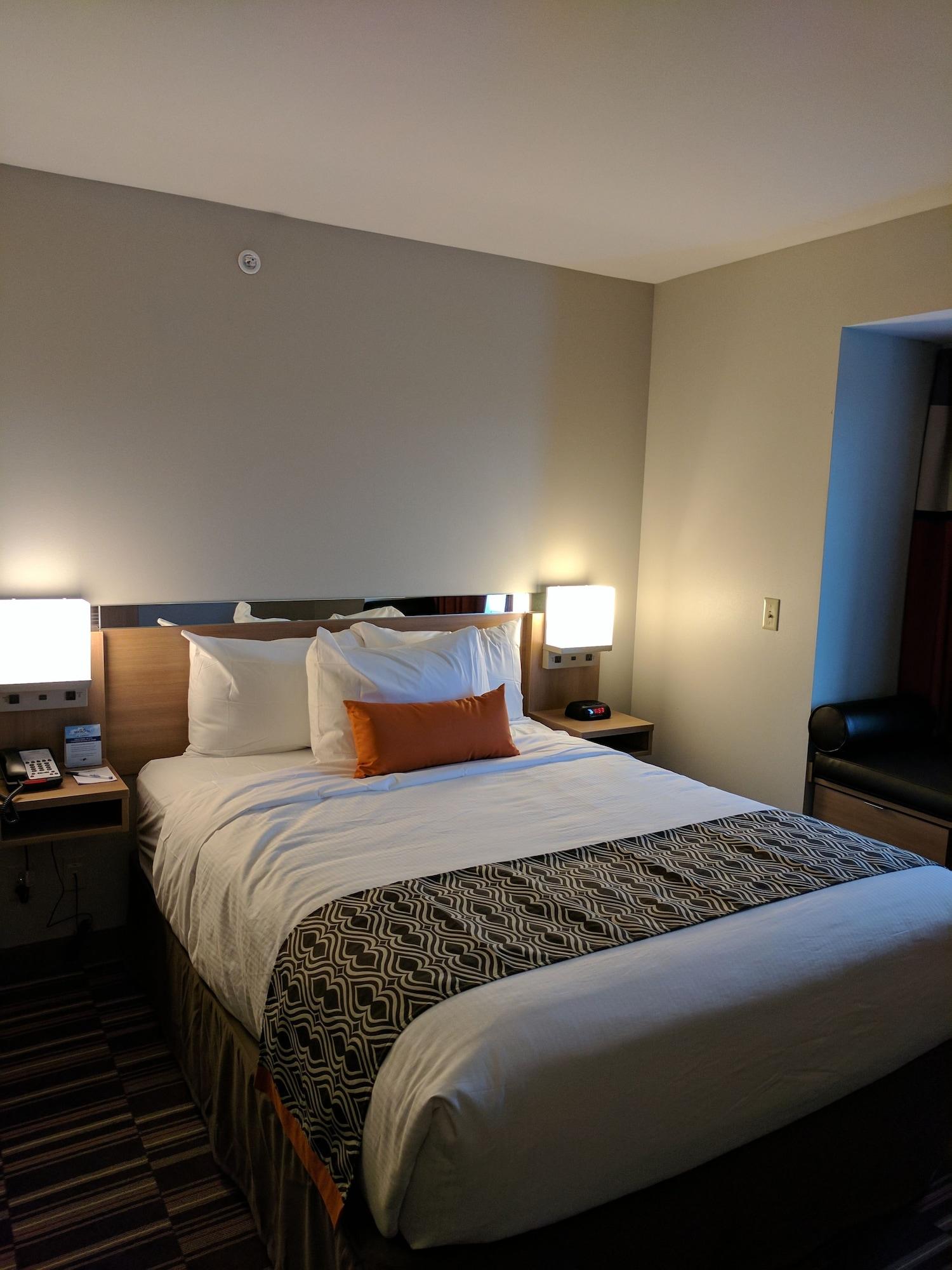 Microtel Inn & Suites By Wyndham קלריון מראה חיצוני תמונה