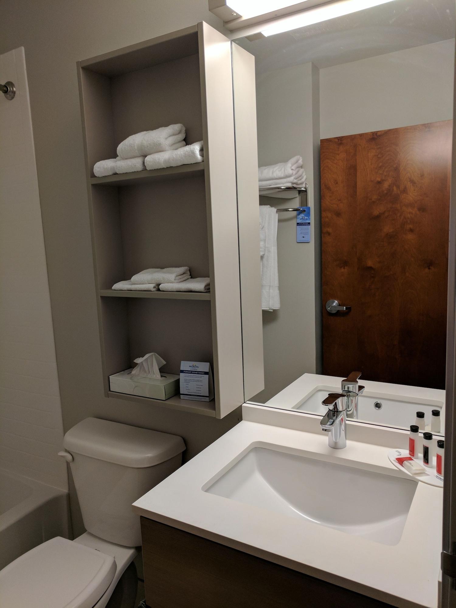 Microtel Inn & Suites By Wyndham קלריון מראה חיצוני תמונה