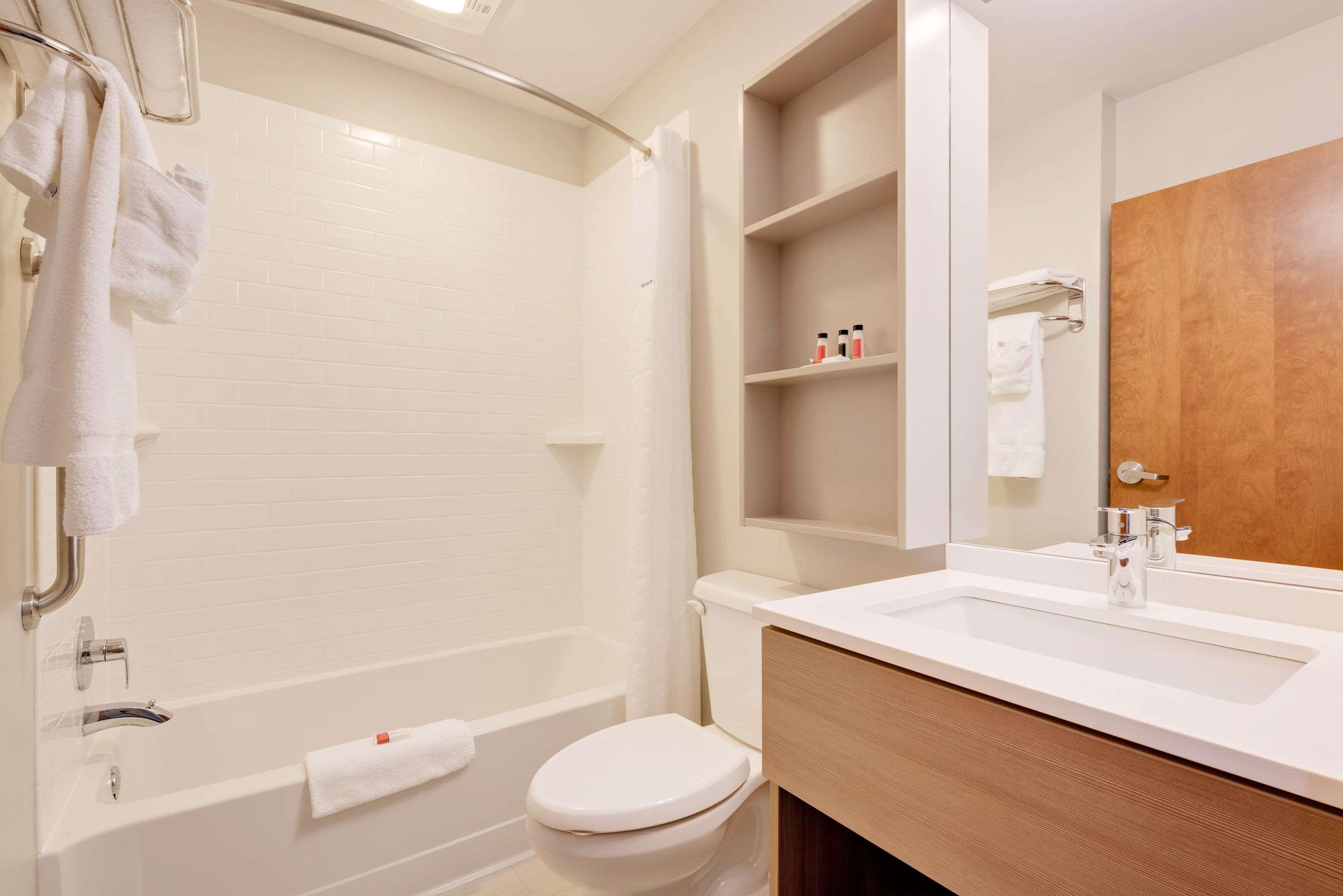 Microtel Inn & Suites By Wyndham קלריון מראה חיצוני תמונה
